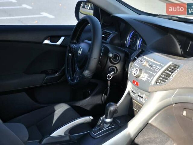 Черный Хонда Аккорд, объемом двигателя 2 л и пробегом 250 тыс. км за 8999 $, фото 37 на Automoto.ua