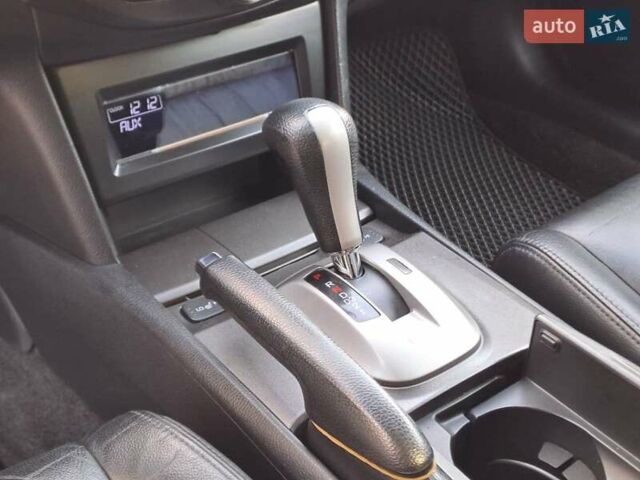 Чорний Хонда Аккорд, об'ємом двигуна 2.4 л та пробігом 145 тис. км за 10190 $, фото 2 на Automoto.ua