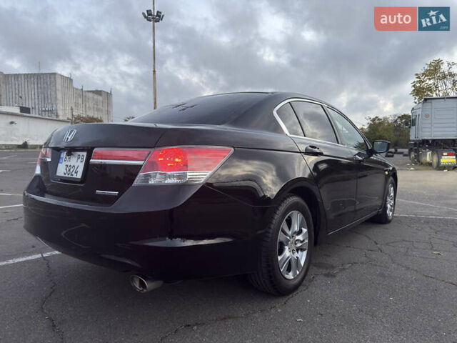 Хонда Аккорд 2012 в Одессе на Automoto.ua Черный Хонда Аккорд, объемом двигателя 2.4 л и пробегом 144 тыс. км за 9800 $, фото 7 на Automoto.ua