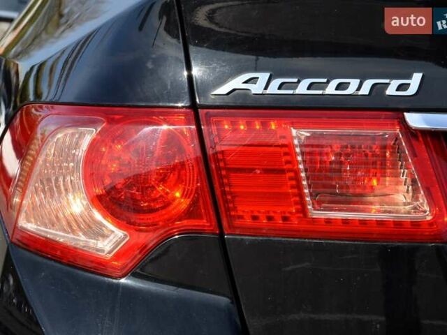 Черный Хонда Аккорд, объемом двигателя 2 л и пробегом 250 тыс. км за 8999 $, фото 18 на Automoto.ua