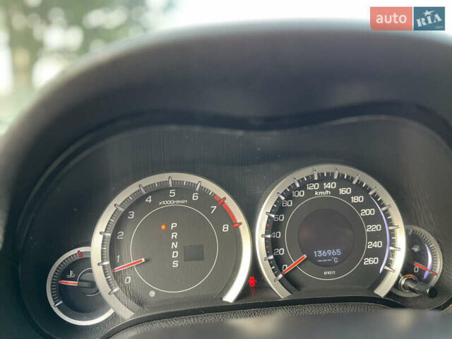 Черный Хонда Аккорд, объемом двигателя 2 л и пробегом 137 тыс. км за 11750 $, фото 24 на Automoto.ua