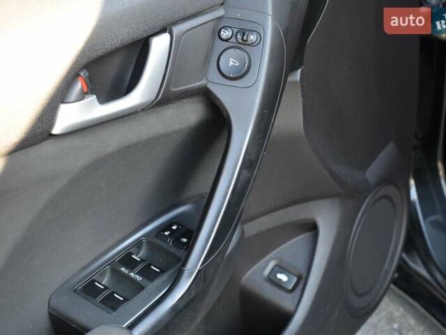 Черный Хонда Аккорд, объемом двигателя 2 л и пробегом 250 тыс. км за 8999 $, фото 22 на Automoto.ua