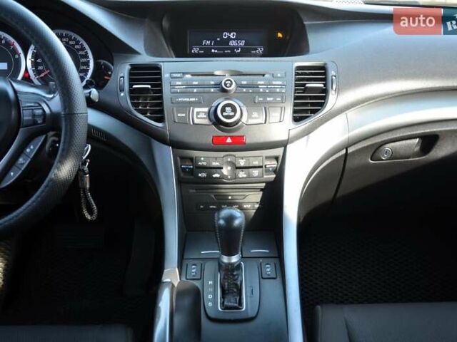 Хонда Аккорд 2012 в Киеве на Automoto.ua Черный Хонда Аккорд, объемом двигателя 2 л и пробегом 250 тыс. км за 9500 $, фото 43 на Automoto.ua