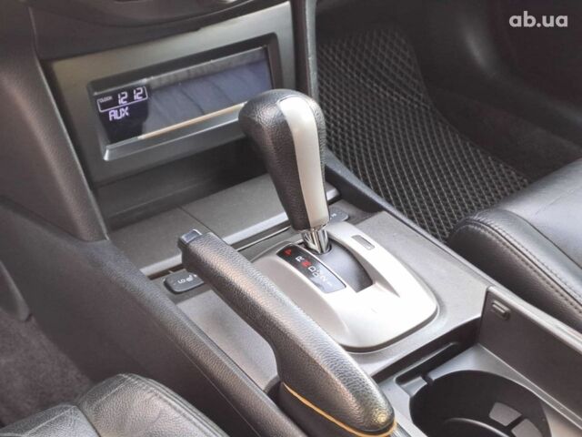 Чорний Хонда Аккорд, об'ємом двигуна 2.4 л та пробігом 145 тис. км за 10190 $, фото 2 на Automoto.ua