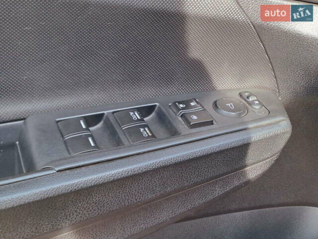 Чорний Хонда Аккорд, об'ємом двигуна 2.4 л та пробігом 145 тис. км за 10190 $, фото 11 на Automoto.ua