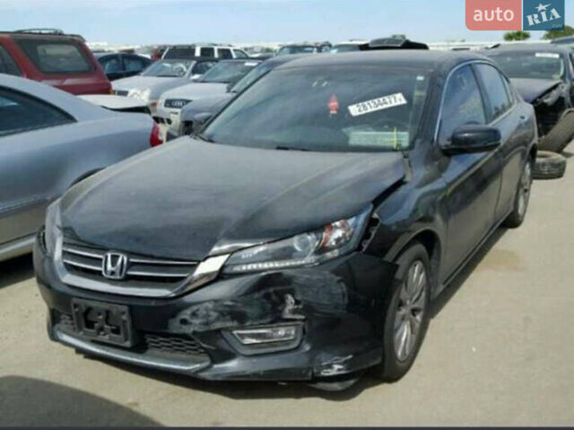 Хонда Аккорд 2012 в Киеве на Automoto.ua Черный Хонда Аккорд, объемом двигателя 2.4 л и пробегом 120 тыс. км за 12700 $, фото 19 на Automoto.ua