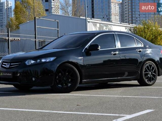 Хонда Аккорд 2012 в Киеве на Automoto.ua Черный Хонда Аккорд, объемом двигателя 2 л и пробегом 250 тыс. км за 9500 $, фото 9 на Automoto.ua