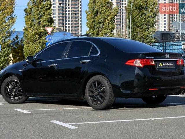 Хонда Аккорд 2012 в Киеве на Automoto.ua Черный Хонда Аккорд, объемом двигателя 2 л и пробегом 250 тыс. км за 9500 $, фото 5 на Automoto.ua