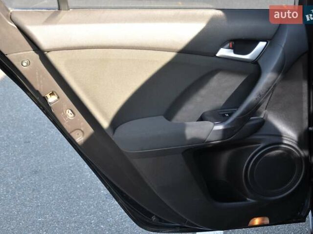 Хонда Аккорд 2012 в Киеве на Automoto.ua Черный Хонда Аккорд, объемом двигателя 2 л и пробегом 250 тыс. км за 9500 $, фото 27 на Automoto.ua