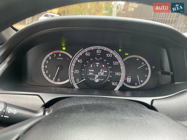 Хонда Аккорд 2012 в Киеве на Automoto.ua Черный Хонда Аккорд, объемом двигателя 2.4 л и пробегом 120 тыс. км за 12700 $, фото 8 на Automoto.ua