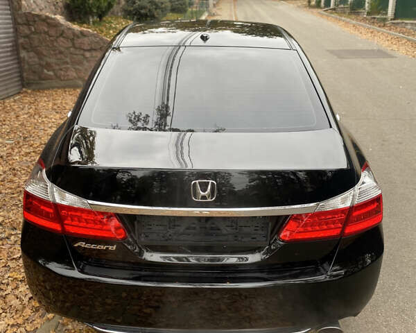 Хонда Аккорд 2012 в Киеве на Automoto.ua Черный Хонда Аккорд, объемом двигателя 2.4 л и пробегом 120 тыс. км за 12700 $, фото 4 на Automoto.ua