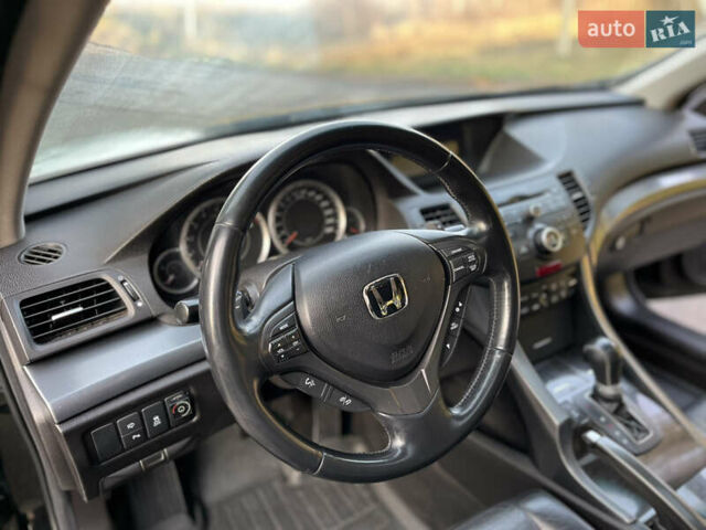 Черный Хонда Аккорд, объемом двигателя 2 л и пробегом 137 тыс. км за 11750 $, фото 33 на Automoto.ua