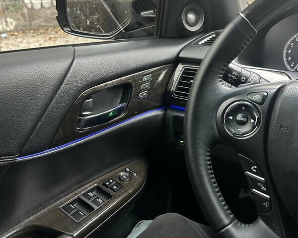 Черный Хонда Аккорд, объемом двигателя 3.47 л и пробегом 109 тыс. км за 19000 $, фото 21 на Automoto.ua