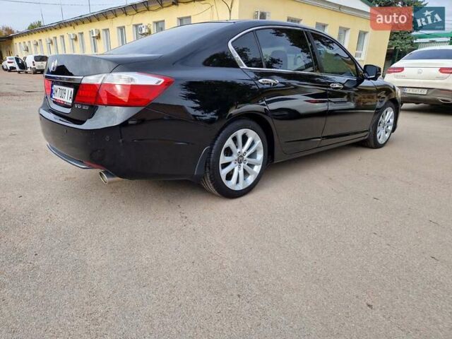 Черный Хонда Аккорд, объемом двигателя 3.47 л и пробегом 225 тыс. км за 9300 $, фото 4 на Automoto.ua