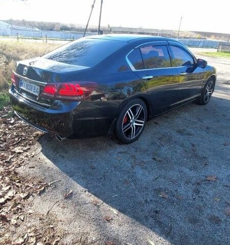 Черный Хонда Аккорд, объемом двигателя 3.5 л и пробегом 250 тыс. км за 11500 $, фото 3 на Automoto.ua