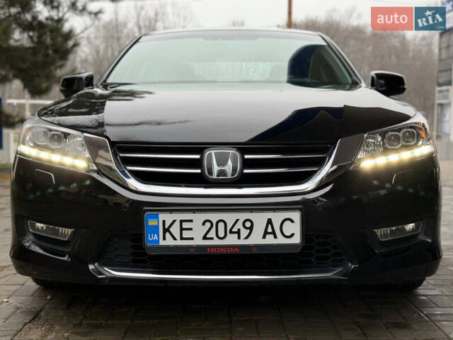 Черный Хонда Аккорд, объемом двигателя 3.5 л и пробегом 85 тыс. км за 16999 $, фото 6 на Automoto.ua