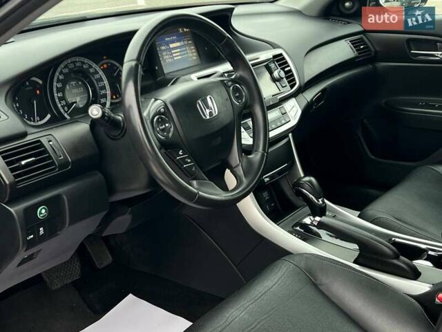 Чорний Хонда Аккорд, об'ємом двигуна 3.47 л та пробігом 172 тис. км за 11700 $, фото 9 на Automoto.ua