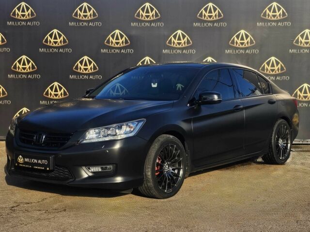 Черный Хонда Аккорд, объемом двигателя 3.5 л и пробегом 199 тыс. км за 14900 $, фото 2 на Automoto.ua