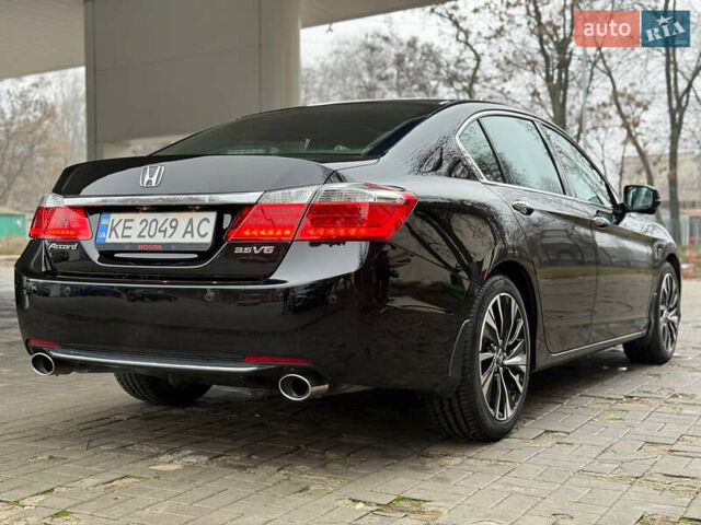 Черный Хонда Аккорд, объемом двигателя 3.5 л и пробегом 85 тыс. км за 16999 $, фото 11 на Automoto.ua