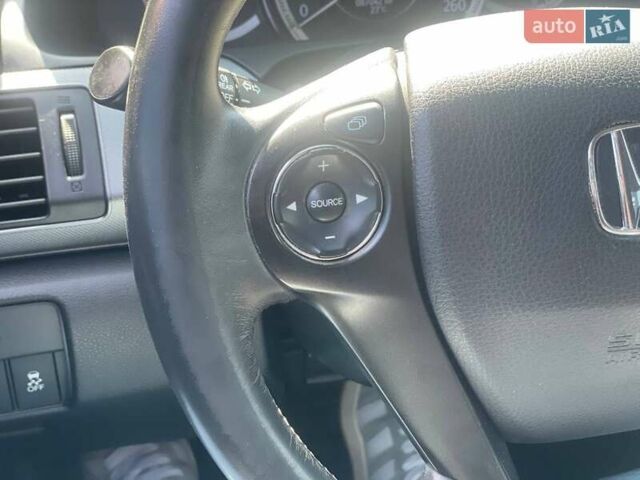 Черный Хонда Аккорд, объемом двигателя 2.4 л и пробегом 87 тыс. км за 13499 $, фото 12 на Automoto.ua