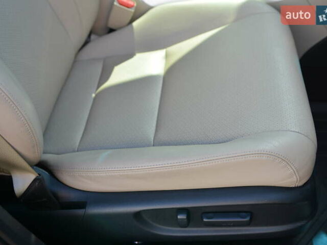 Черный Хонда Аккорд, объемом двигателя 3.47 л и пробегом 125 тыс. км за 15500 $, фото 33 на Automoto.ua