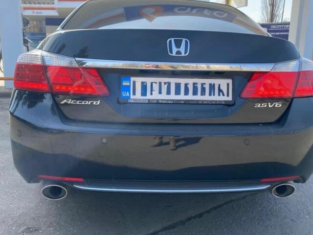 Чорний Хонда Аккорд, об'ємом двигуна 3.5 л та пробігом 290 тис. км за 11800 $, фото 7 на Automoto.ua