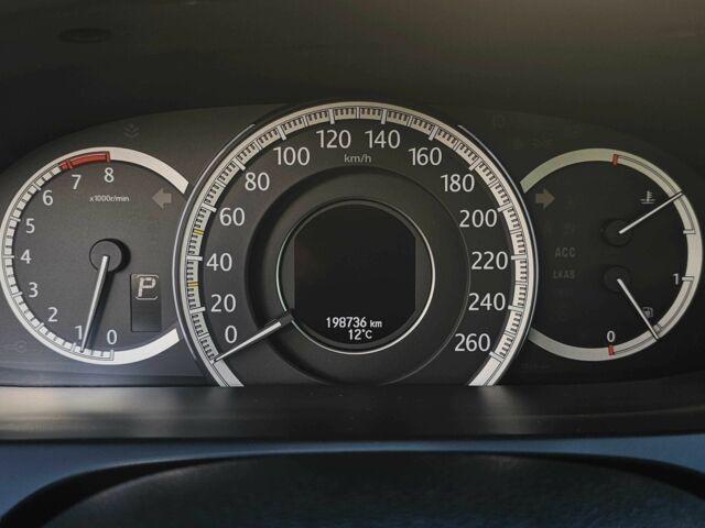 Черный Хонда Аккорд, объемом двигателя 3.5 л и пробегом 199 тыс. км за 14900 $, фото 17 на Automoto.ua