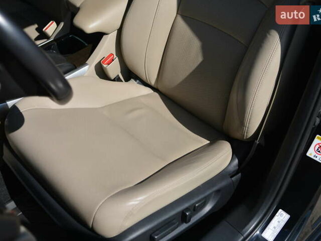 Черный Хонда Аккорд, объемом двигателя 3.47 л и пробегом 125 тыс. км за 15500 $, фото 22 на Automoto.ua