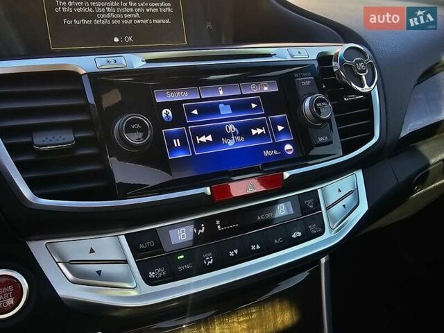 Черный Хонда Аккорд, объемом двигателя 3.5 л и пробегом 199 тыс. км за 14900 $, фото 34 на Automoto.ua