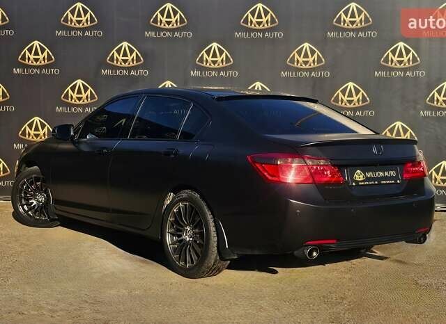 Черный Хонда Аккорд, объемом двигателя 3.5 л и пробегом 199 тыс. км за 14900 $, фото 3 на Automoto.ua