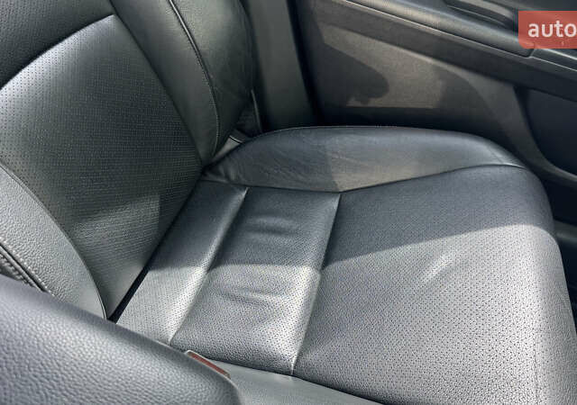 Черный Хонда Аккорд, объемом двигателя 2.36 л и пробегом 198 тыс. км за 15000 $, фото 12 на Automoto.ua