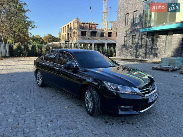 Черный Хонда Аккорд, объемом двигателя 2.35 л и пробегом 195 тыс. км за 11500 $, фото 2 на Automoto.ua