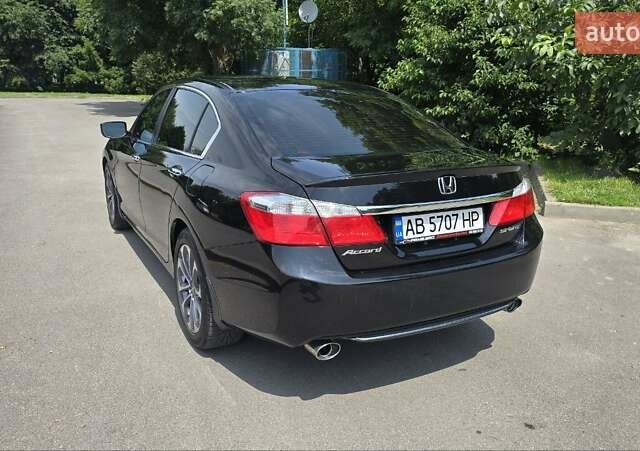 Чорний Хонда Аккорд, об'ємом двигуна 2.36 л та пробігом 132 тис. км за 10900 $, фото 4 на Automoto.ua