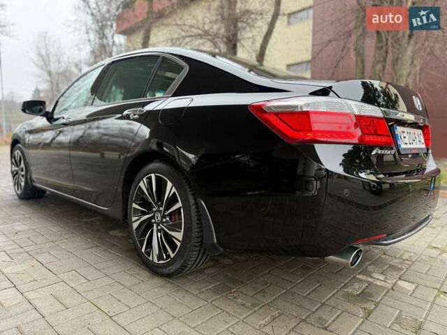 Черный Хонда Аккорд, объемом двигателя 3.5 л и пробегом 85 тыс. км за 16999 $, фото 15 на Automoto.ua