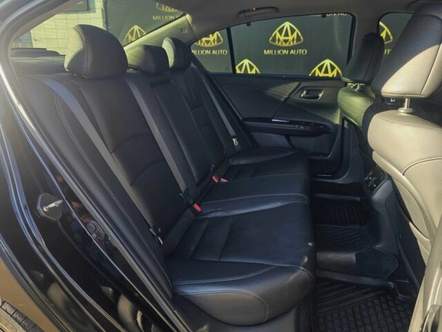 Черный Хонда Аккорд, объемом двигателя 3.5 л и пробегом 199 тыс. км за 14900 $, фото 9 на Automoto.ua