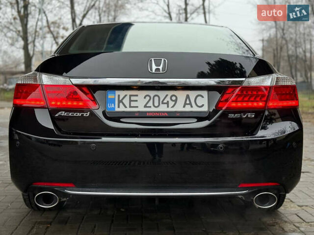Черный Хонда Аккорд, объемом двигателя 3.5 л и пробегом 85 тыс. км за 16999 $, фото 13 на Automoto.ua