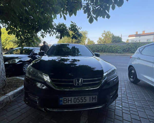 Черный Хонда Аккорд, объемом двигателя 2.36 л и пробегом 149 тыс. км за 14000 $, фото 6 на Automoto.ua