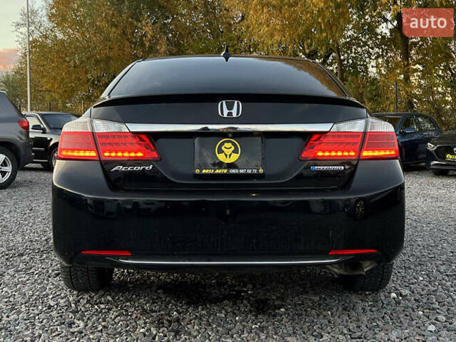 Чорний Хонда Аккорд, об'ємом двигуна 1.99 л та пробігом 176 тис. км за 13300 $, фото 4 на Automoto.ua