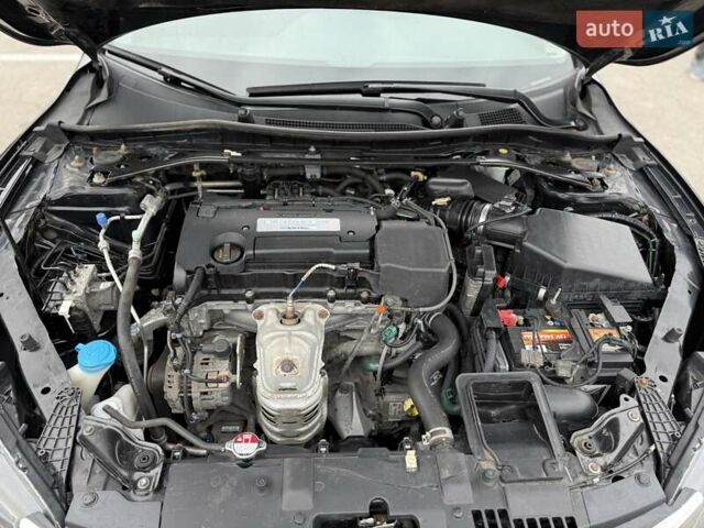 Хонда Аккорд 2014 в Киеве на Automoto.ua Черный Хонда Аккорд, объемом двигателя 2.4 л и пробегом 250 тыс. км за 11990 $, фото 33 на Automoto.ua