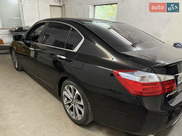 Хонда Аккорд 2014 в Ровно на Automoto.ua Черный Хонда Аккорд, объемом двигателя 2.36 л и пробегом 200 тыс. км за 11000 $, фото 5 на Automoto.ua