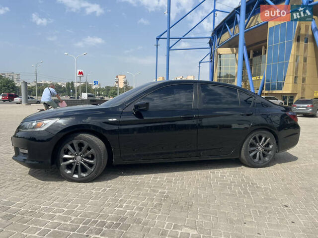 Чорний Хонда Аккорд, об'ємом двигуна 2.35 л та пробігом 182 тис. км за 13300 $, фото 1 на Automoto.ua