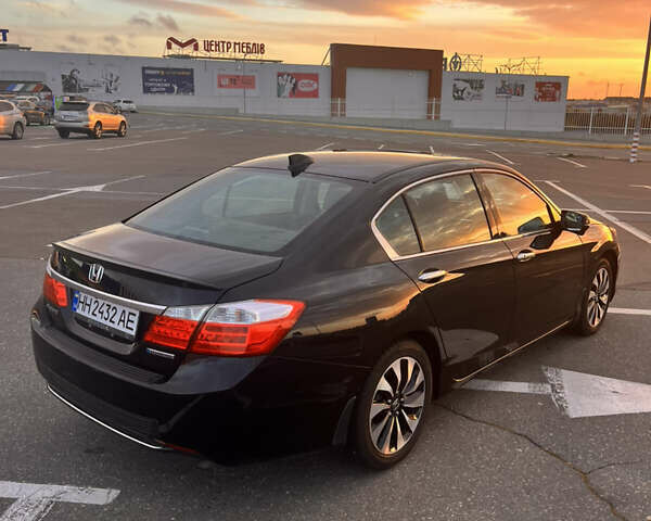 Хонда Аккорд 2014 в Одессе на Automoto.ua Черный Хонда Аккорд, объемом двигателя 2 л и пробегом 182 тыс. км за 14000 $, фото 12 на Automoto.ua