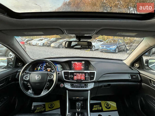 Черный Хонда Аккорд, объемом двигателя 1.99 л и пробегом 176 тыс. км за 13300 $, фото 6 на Automoto.ua