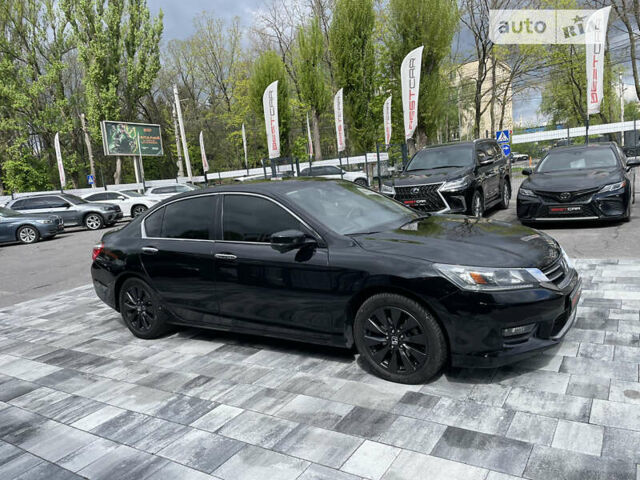 Черный Хонда Аккорд, объемом двигателя 2.36 л и пробегом 159 тыс. км за 12900 $, фото 10 на Automoto.ua