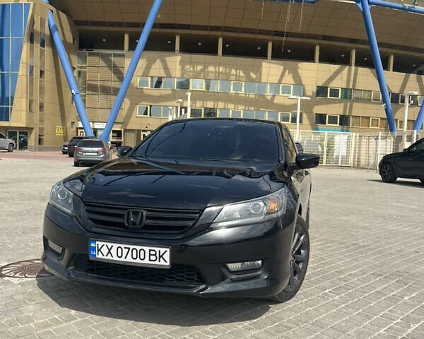 Чорний Хонда Аккорд, об'ємом двигуна 2.35 л та пробігом 182 тис. км за 13300 $, фото 6 на Automoto.ua