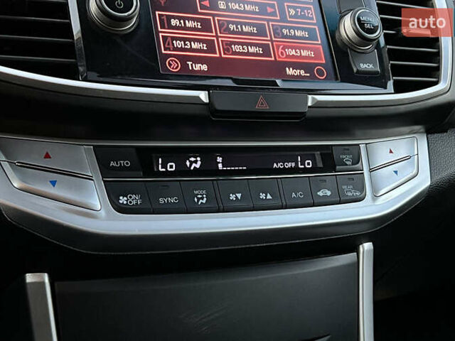 Чорний Хонда Аккорд, об'ємом двигуна 1.99 л та пробігом 176 тис. км за 13300 $, фото 12 на Automoto.ua