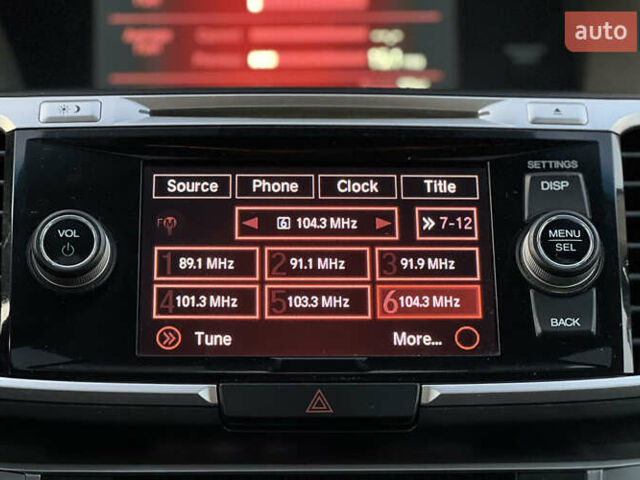 Черный Хонда Аккорд, объемом двигателя 1.99 л и пробегом 176 тыс. км за 13300 $, фото 11 на Automoto.ua