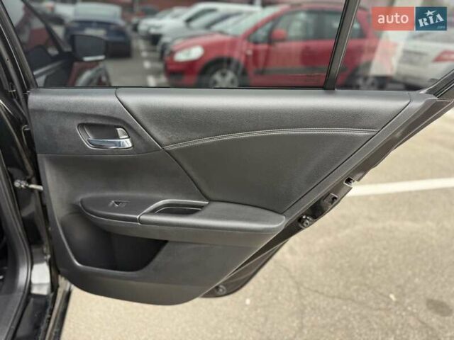 Хонда Аккорд 2014 в Киеве на Automoto.ua Черный Хонда Аккорд, объемом двигателя 2.4 л и пробегом 250 тыс. км за 11990 $, фото 28 на Automoto.ua