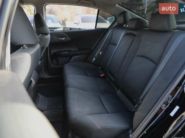 Чорний Хонда Аккорд, об'ємом двигуна 2.4 л та пробігом 108 тис. км за 12000 $, фото 26 на Automoto.ua