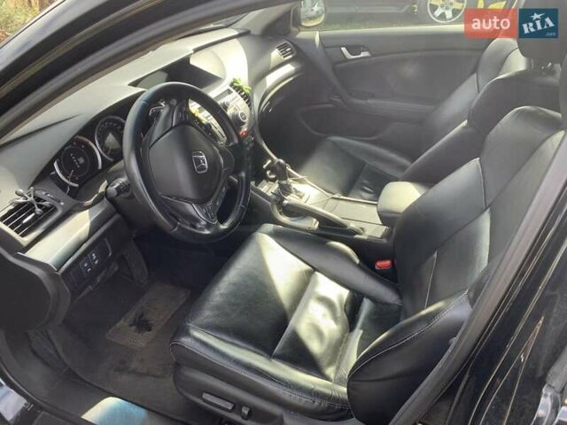 Черный Хонда Аккорд, объемом двигателя 2.2 л и пробегом 362 тыс. км за 12400 $, фото 8 на Automoto.ua